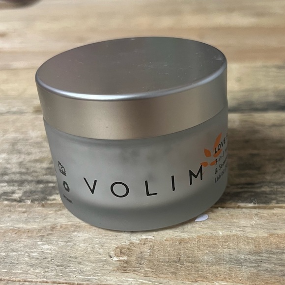 Volim Love Scrub - Picture 2 of 4